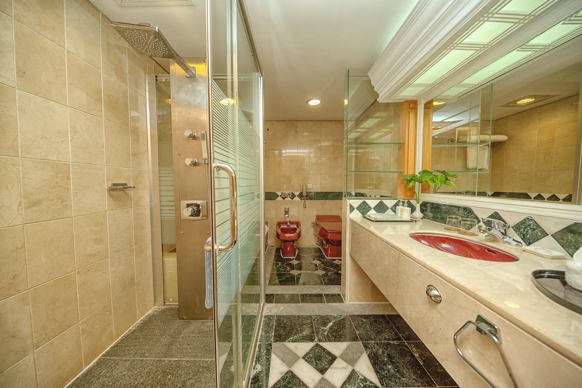 Hotel Silverland Dongguan  Buitenkant foto