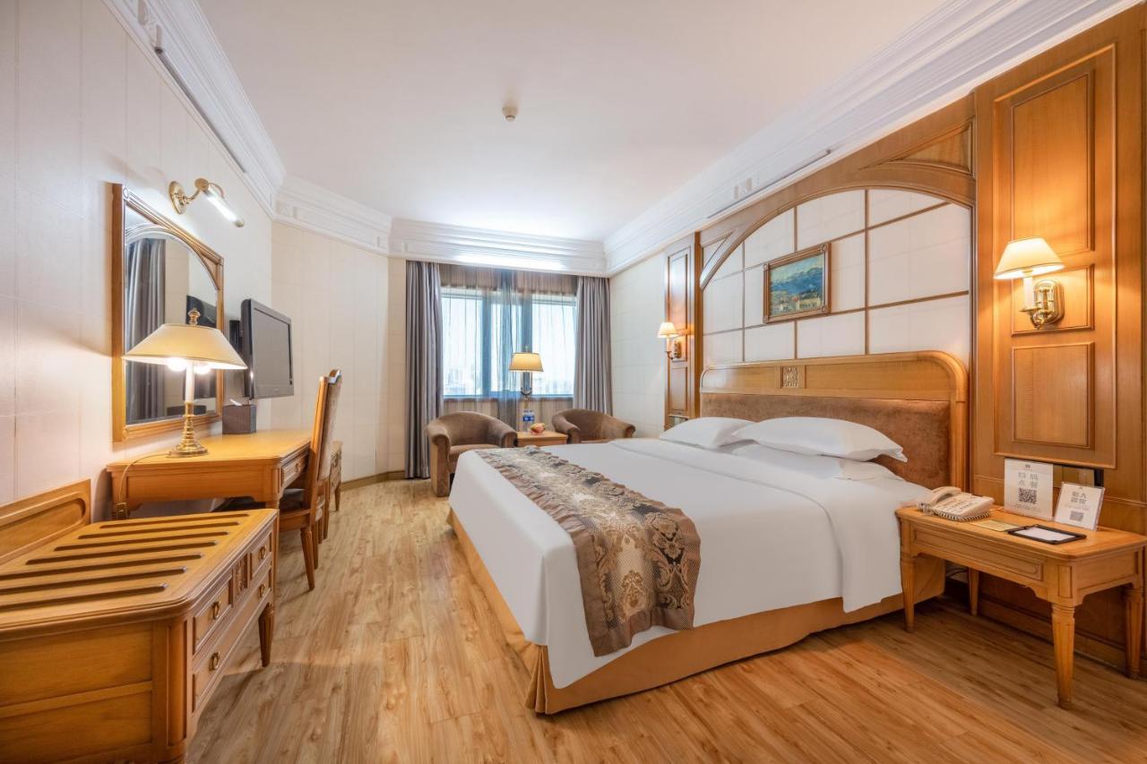 Hotel Silverland Dongguan  Buitenkant foto