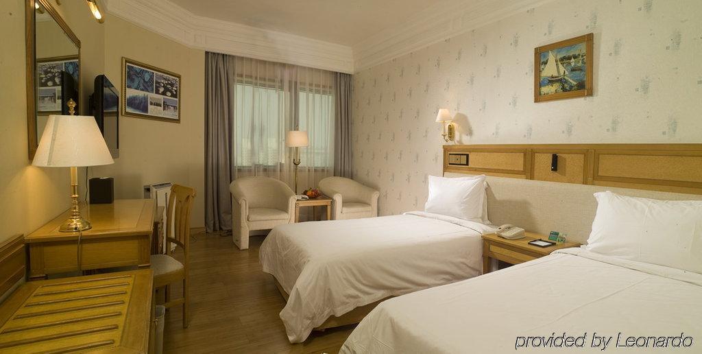 Hotel Silverland Dongguan  Buitenkant foto